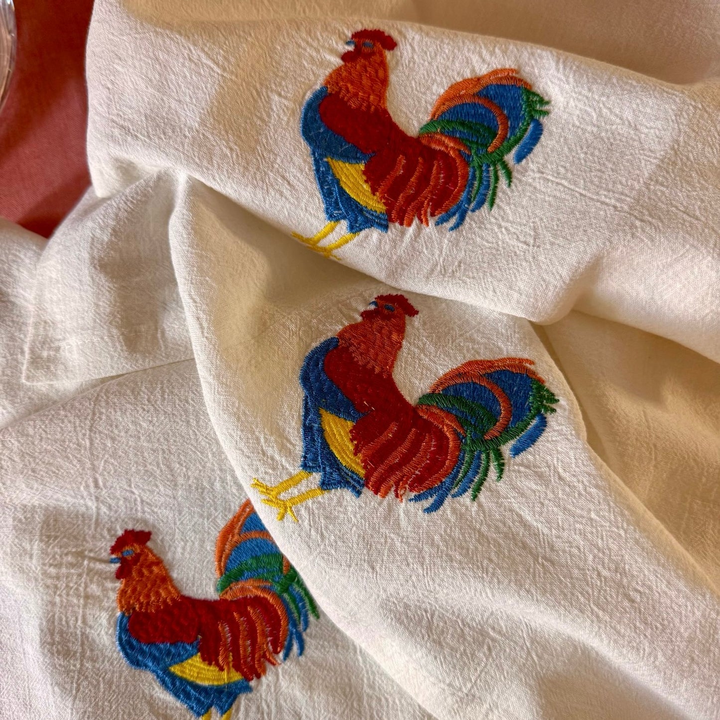 Paasservet Haan Rainbow Rooster